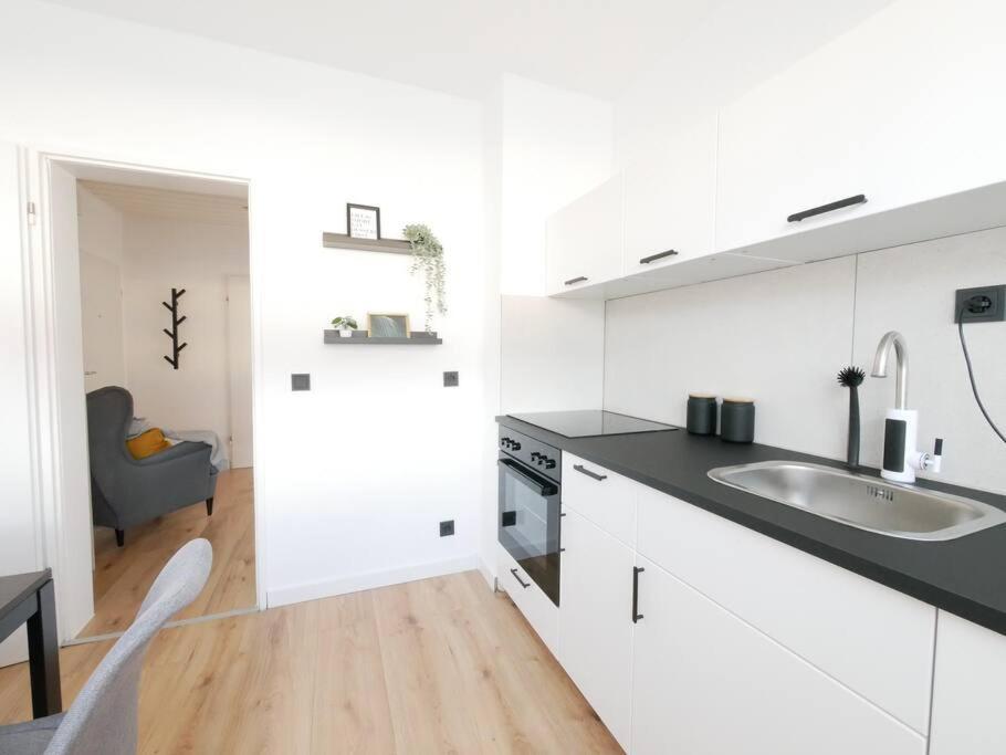 Appartement 69 M², Zentral, Balkon, Stilvoll à Osnabrück Extérieur photo